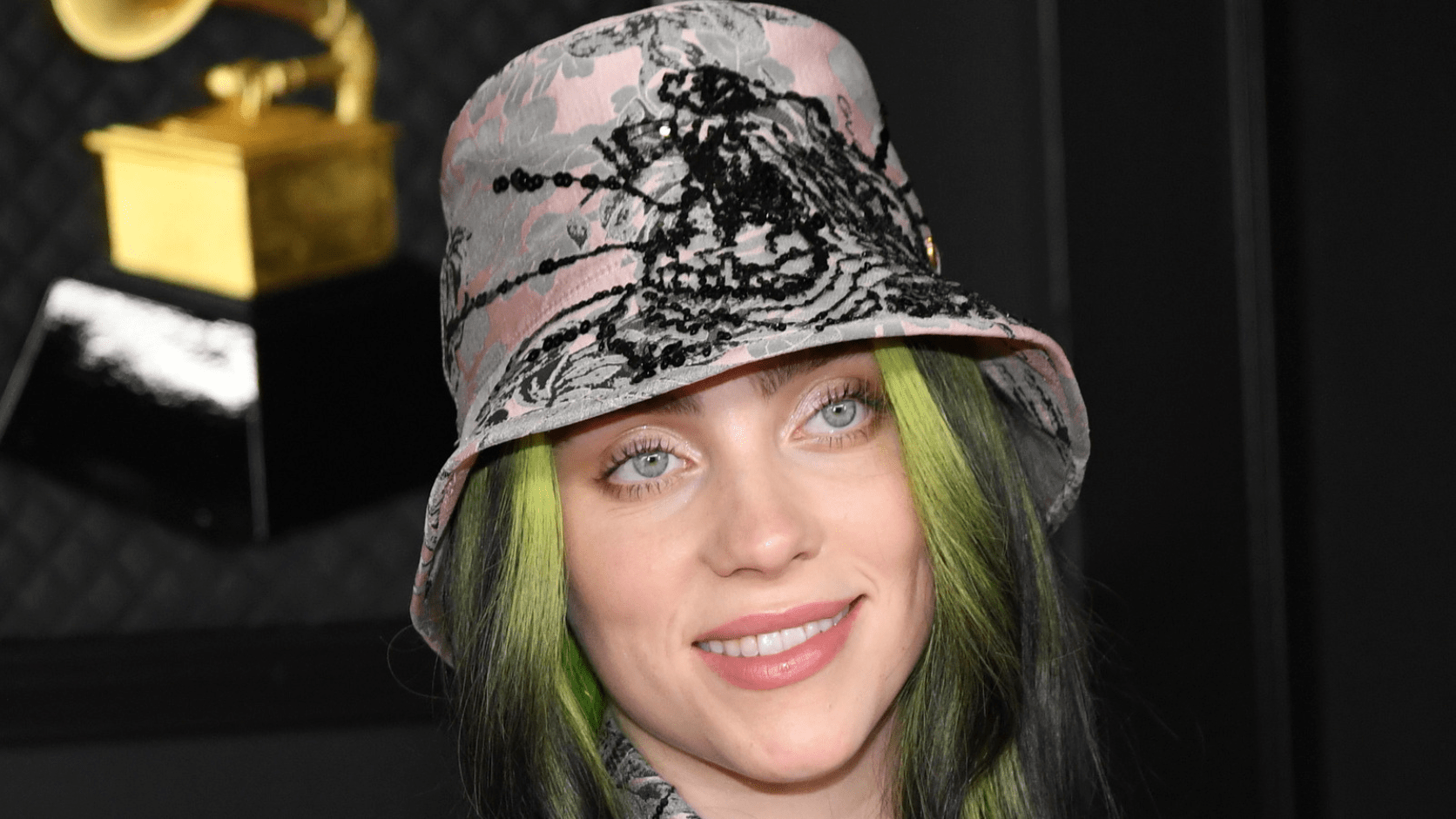 Feature Image of blog post "How Billie Eilish Redefined Hat Trends and Made Bucket Hats a Global Obsession"